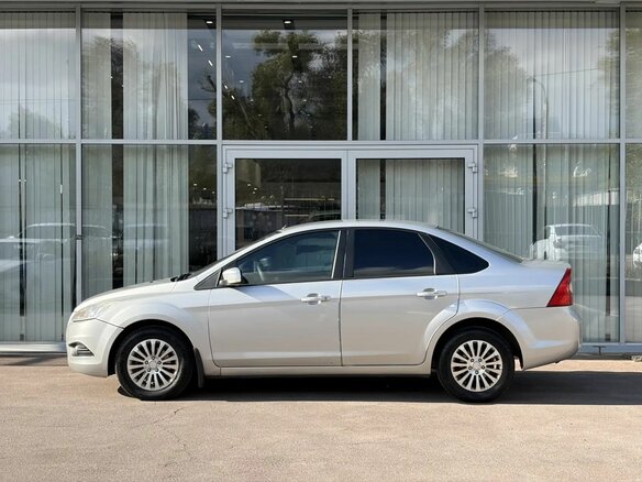 2009 Ford Focus II Рестайлинг, серебристый, 385000 рублей - вид 7