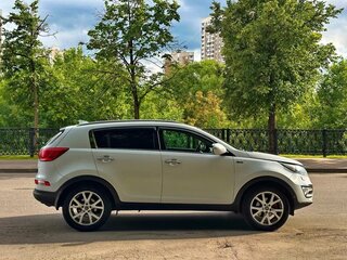 2015 Kia Sportage III Рестайлинг, белый, 1890000 рублей, вид 5