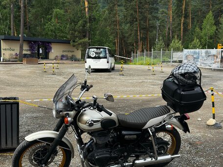 2015 Kawasaki W 800, золотистый, 540000 рублей, вид 4
