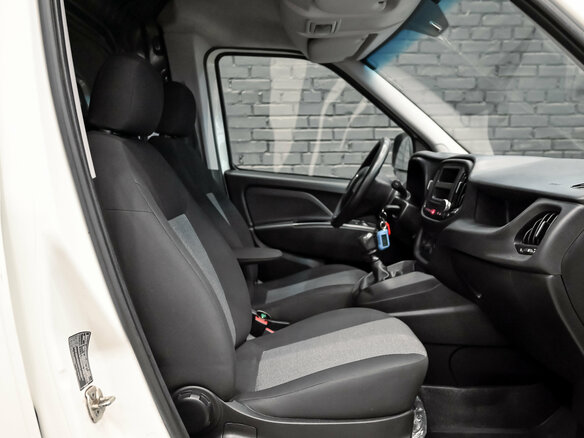 2020 Fiat Professional Doblo, чёрный, 1405000 рублей - вид 8