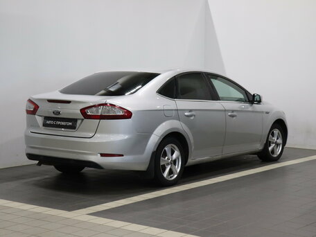 2011 Ford Mondeo IV Рестайлинг, серебристый, 647000 рублей, вид 3