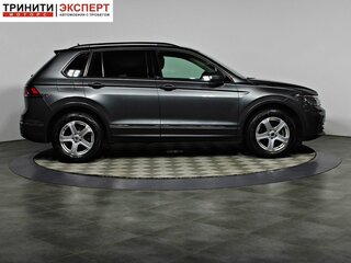 2021 Volkswagen Tiguan II Рестайлинг, серый, 2847000 рублей, вид 4