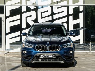 2018 BMW X1 18i sDrive II (F48), синий, 1930000 рублей, вид 3