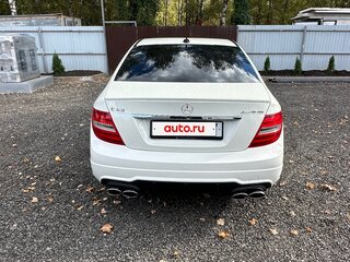 2011 Mercedes-Benz C-Класс 300 III (W204) Рестайлинг, белый, 1850000 рублей, вид 2