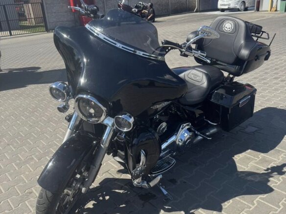 2012 Harley-Davidson Electra Glide, чёрный, 1200000 рублей - вид 6