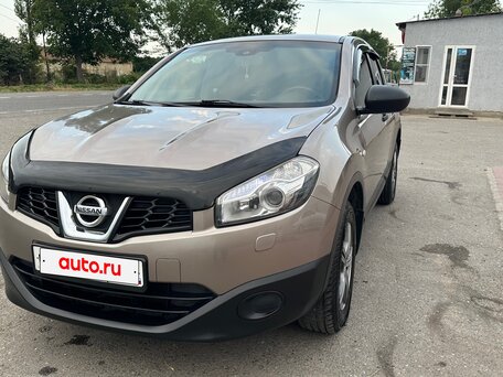 2011 Nissan Qashqai I Рестайлинг, коричневый, 950000 рублей, вид 2