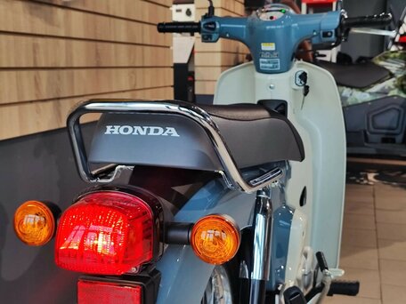 2026 Honda Super Cub, серый, 349900 рублей, вид 5