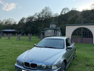1999 BMW 5 серии 523i IV (E39), серебристый, 490000 рублей, вид 1