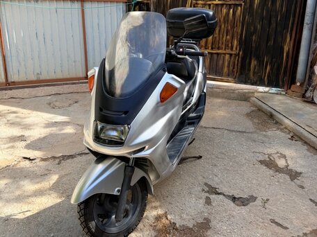2000 Yamaha Majesty 250, серый, 120000 рублей, вид 3