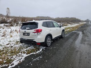 2022 Subaru Forester V Рестайлинг, белый, 1880000 рублей, вид 3