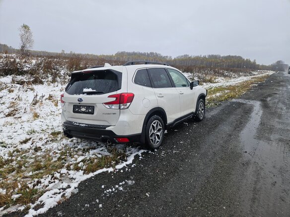 2022 Subaru Forester V Рестайлинг, белый - вид 2