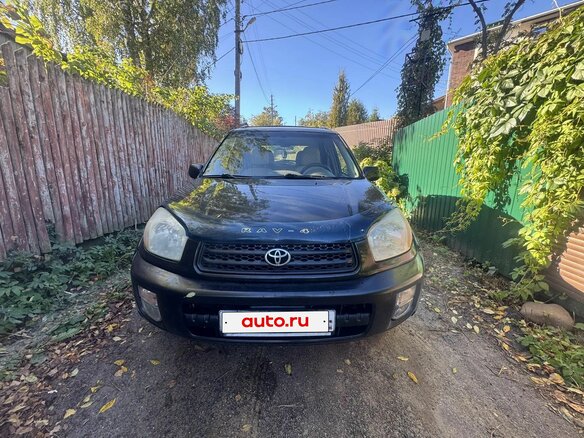 2001 Toyota RAV4 II (XA20), чёрный, 750000 рублей