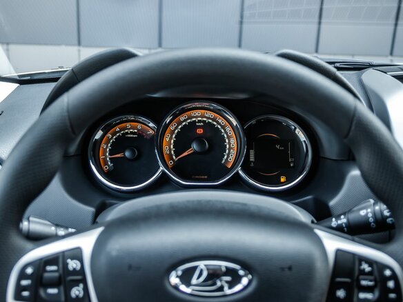2026 Lada (ВАЗ) Largus Cross I Рестайлинг, серебристый - вид 15