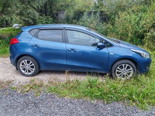 2013 Kia Ceed II, синий, 700000 рублей, вид 2