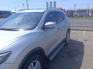 2015 Nissan X-Trail III, серебристый, 1400000 рублей, вид 3