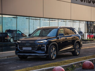 2023 Audi Q6 50 TFSI, чёрный, 6299777 рублей, вид 3