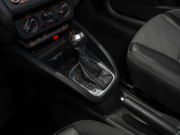 2012 Audi A1 I (8X), коричневый, 990000 рублей - вид 12
