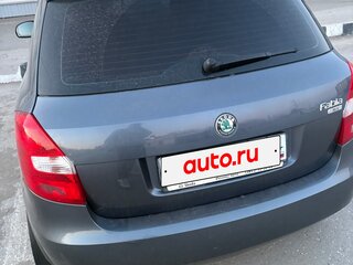 2011 Skoda Fabia II Рестайлинг, серый, 555000 рублей, вид 5