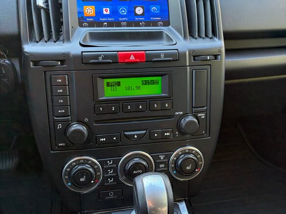 2011 Land Rover Freelander II Рестайлинг, чёрный - вид 11