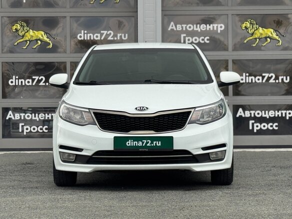 2016 Kia Rio III Рестайлинг, белый, 905000 рублей - вид 1