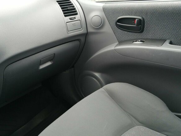 2006 Hyundai Matrix I Рестайлинг, серебристый, 320000 рублей - вид 16