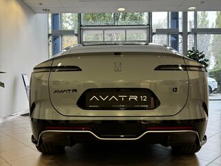 2026 Avatr 12, синий, 8590000 рублей, вид 5