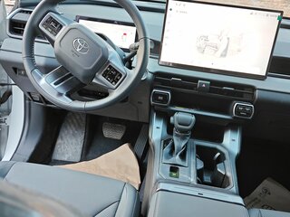 2026 Toyota RAV4 V (XA50), белый, 4149000 рублей, вид 5