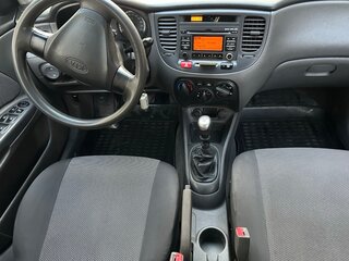 2009 Kia Rio II Рестайлинг, серый, 575000 рублей, вид 5