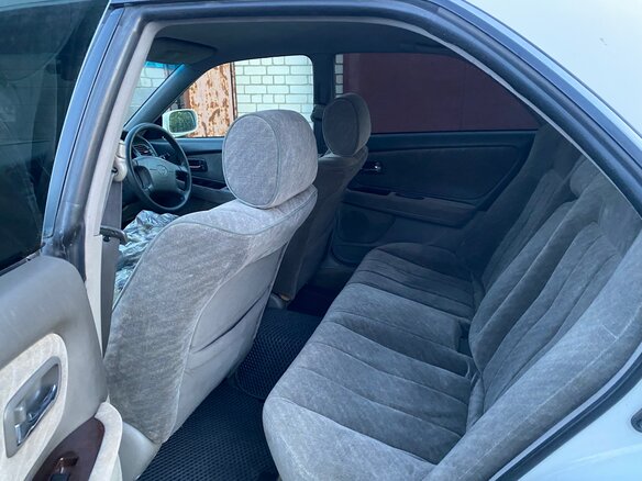 1997 Toyota Chaser VI (X100), белый, 850000 рублей - вид 12