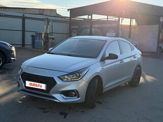 2017 Hyundai Solaris II, серебристый, 1100000 рублей, вид 1