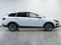 2024 Lada (ВАЗ) Vesta SW Cross I Рестайлинг (NG), белый - вид 4