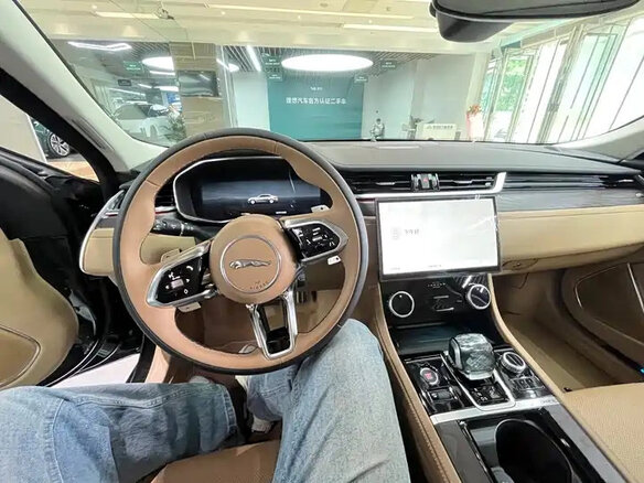 2024 Jaguar XF L II Рестайлинг, зелёный, 5579150 рублей - вид 8