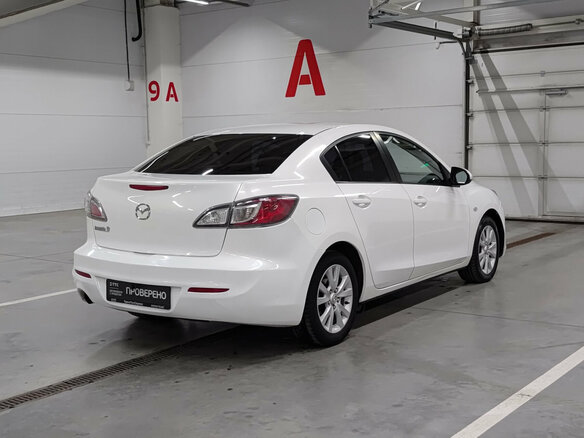 2011 Mazda 3 II (BL), белый, 790000 рублей - вид 4