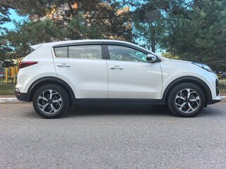 2021 Kia Sportage IV Рестайлинг, белый, 2490000 рублей, вид 2