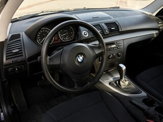 2011 BMW 1 серии 116i I (E81/E82/E87/E88) Рестайлинг, чёрный, 894000 рублей, вид 5