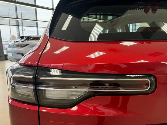 2025 Changan UNI-S I, красный, 3179900 рублей - вид 27