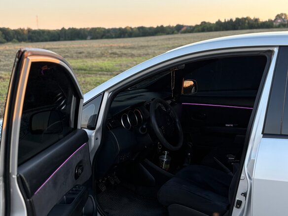 2007 Nissan Tiida I, серебристый, 880000 рублей - вид 17