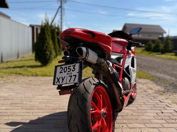 2009 Ducati 848, красный, 619000 рублей - вид 2