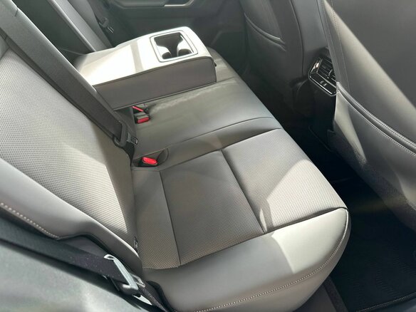 2026 Toyota RAV4 VI (XA60), чёрный, 4850000 рублей - вид 14