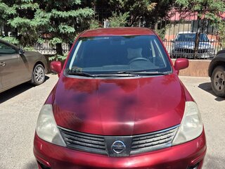 2007 Nissan Tiida I, красный, 700000 рублей, вид 2