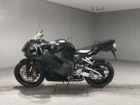 2014 Honda CBR 600RR, чёрный, 800000 рублей, вид 2