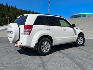 2012 Suzuki Grand Vitara II Рестайлинг, белый, 1299000 рублей, вид 5