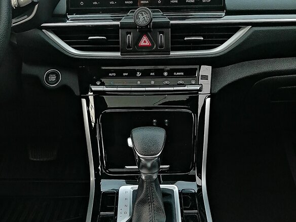 2022 Kia K3 II (China Market), белый, 2250000 рублей - вид 11