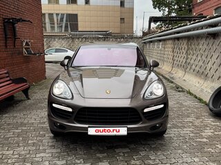 2011 Porsche Cayenne Turbo II (958), коричневый, 2500000 рублей, вид 2