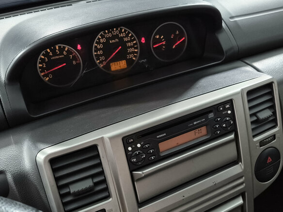 2006 Nissan X-Trail I Рестайлинг, серебристый - вид 14