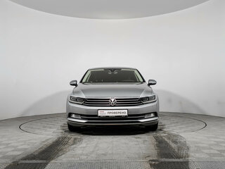 2018 Volkswagen Passat B8, серебристый, 1760000 рублей, вид 2