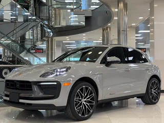 2025 Porsche Macan I Рестайлинг 2, серый, 11495000 рублей, вид 1