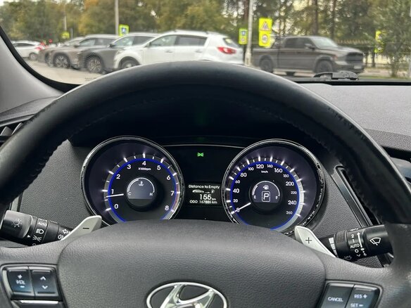 2011 Hyundai Sonata VI (YF), серебристый - вид 9