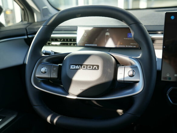2026 Omoda C5 II, белый, 2729000 рублей - вид 11