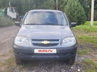 2017 Chevrolet Niva I Рестайлинг, серый, 845495 рублей, вид 2